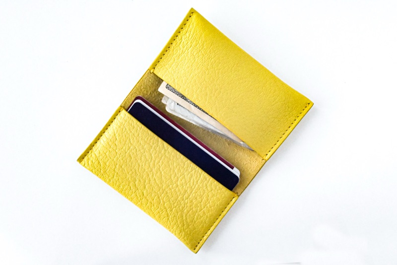 Yellow Leather Wallet. Photo 5